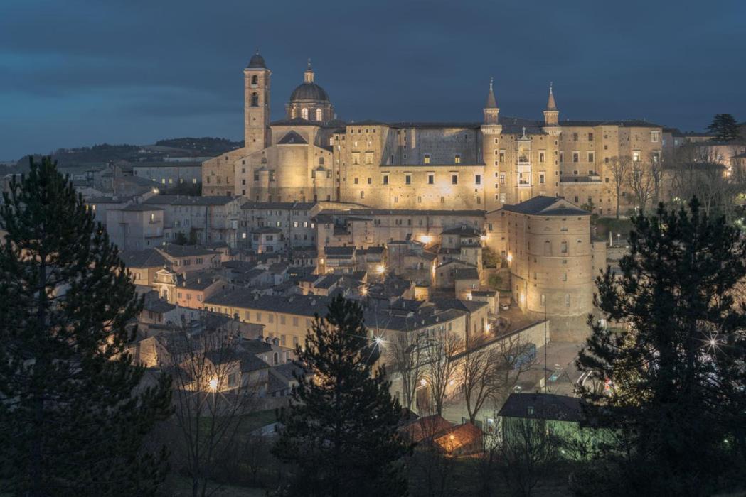 La casa sul ponte Villa Mercatello sul Metauro Esterno foto